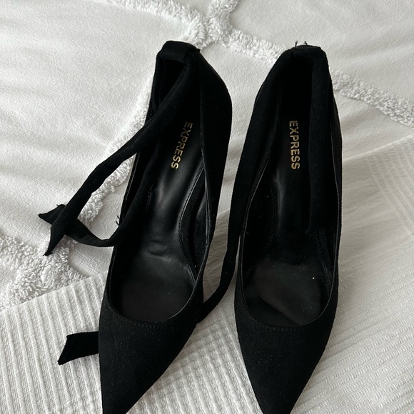 Express pumps - Picture 3 of 4